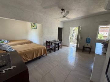 NUEVO LISTADO EN EL MERCADO!! 🔥🔥 Se vende propiedad de inversión sobre Carretera Federal 200, en la Peñita de Jaltemba. 🏢