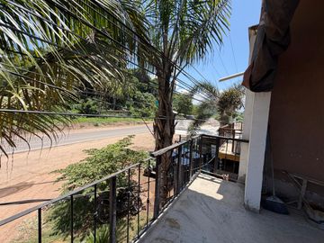 NUEVO LISTADO EN EL MERCADO!! 🔥🔥 Se vende propiedad de inversión sobre Carretera Federal 200, en la Peñita de Jaltemba. 🏢