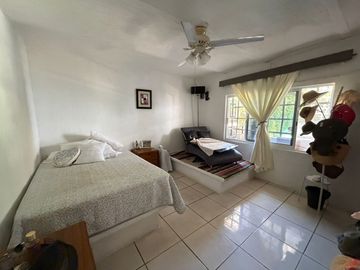 NUEVO LISTADO EN EL MERCADO!! 🔥🔥 Se vende propiedad de inversión sobre Carretera Federal 200, en la Peñita de Jaltemba. 🏢