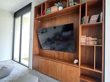 CASA EN VENTA DENTRO DE COTO EN SOARÉ, ZAPOPAN.
