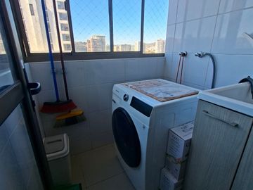 ESPECTACULAR DEPARTAMENTO  2D , 2B , SECTOR PONIENTE  DE VIÑA DEL MAR
