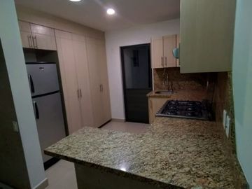 SANTA ROSA A  5 MINUTOS DE JURIQUILLA DOS CASAS EN RENTA AMUEBLADAS EN PRIVADA 3 REAMARAS 180 M2