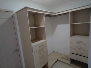 SANTA ROSA A  5 MINUTOS DE JURIQUILLA DOS CASAS EN RENTA AMUEBLADAS EN PRIVADA 3 REAMARAS 180 M2