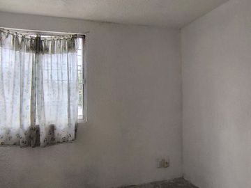 Casa en venta en Paseos de Chalco | Excelente ubicación y potencial de inversión- 2 recamaras y 1 baño