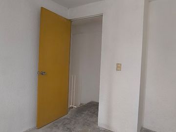 Casa en venta en Paseos de Chalco | Excelente ubicación y potencial de inversión- 2 recamaras y 1 baño