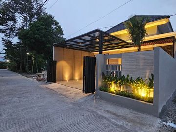 Rumah Mewah Cantik Fully Furnished di Purwomartani Kalasan Sleman