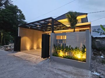 Rumah Mewah Cantik Fully Furnished di Purwomartani Kalasan Sleman