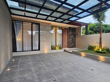 Rumah Mewah Cantik Fully Furnished di Purwomartani Kalasan Sleman