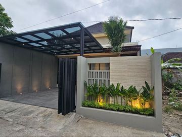 Rumah Mewah Cantik Fully Furnished di Purwomartani Kalasan Sleman