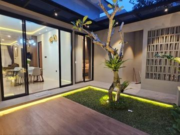 Rumah Mewah Cantik Fully Furnished di Purwomartani Kalasan Sleman