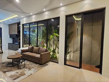 Rumah Mewah Cantik Fully Furnished di Purwomartani Kalasan Sleman