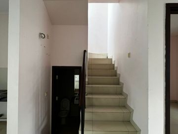 Sewa Rumah Green Lake City, 3 BR, Cluster Asia, Uk 6x16