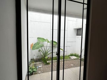 Sewa Rumah Green Lake City, 3 BR, Cluster Asia, Uk 6x16