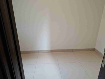 rumah gress cluster viola sumarecon crown gading