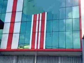 Di Jual Ruko Gandeng Siap Huni lokasi strategis di depan Jalan Raya Pekayon