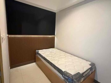 Rumah Interior Baru Gading Serpong Amarillo Village Fully Furnish bisa Bayar Bulanan
