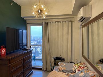 Modern 2 Bedroom Unit for Sale in Brio Tower, Makati City