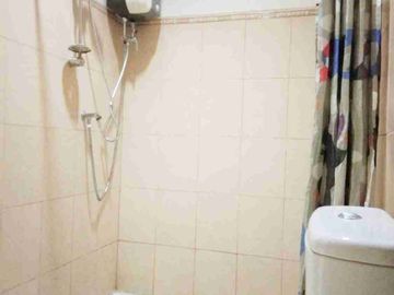 Dijual Rumah 2 lt 6 x 20 m2 di Citra 1 ada 3 kt 3 km Shm hadap selatan ada furniture, Ayo survei & nego yuk!!