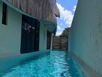 Departamento en venta totalmente amueblado y equipado a 7 min de la Playa con alberca