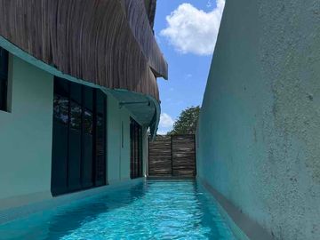 Departamento en venta totalmente amueblado y equipado a 7 min de la Playa con alberca
