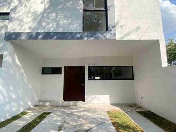 VENTA CASA EN GUADALAJARA. ZAPOPAN. JALISCO