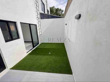 VENTA CASA EN GUADALAJARA. ZAPOPAN. JALISCO