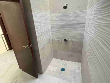 VENTA CASA EN GUADALAJARA. ZAPOPAN. JALISCO