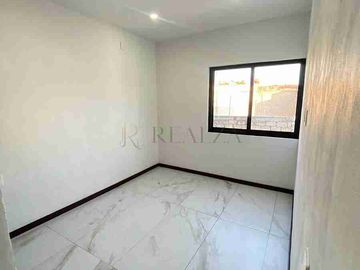 VENTA CASA EN GUADALAJARA. ZAPOPAN. JALISCO