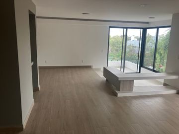 CASA EN RENTA EN LOMAS DEL CAMPESTRE EN LEON, GUANAJUATO