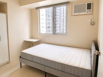 3 BEDROOM WITH PARKING IN BGC FOR ONLY ₱60,000/MONTH – ASSOCIATION DUES INCLUDED!