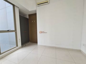 Unit Langka, Akan Jadi Rebutan! Apartemen 2BR Unfurnish / Kosongan Di Taman Anggrek Residences Dekat Mall Dan Universitas