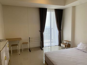 Disewakan Apartemen Tipe Studio Nyaman Di Lantai 22 View Aeon Mall JGC
