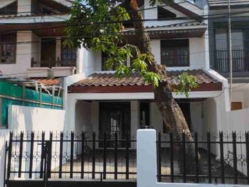 Disewa rumah bisa untuk Usaha Pondok Bambu Jakarta Timur