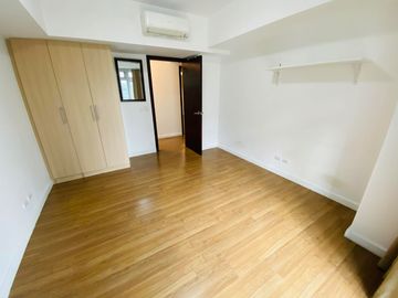 VERVE RESIDENCES Tower 1: 3BR For Rent, 16th floor, 128 sqm, Semi-furnished, facing Civic Park, 1 parking, P150,000 per month.