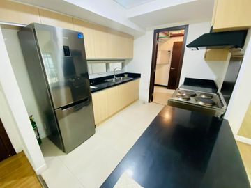VERVE RESIDENCES Tower 1: 3BR For Rent, 16th floor, 128 sqm, Semi-furnished, facing Civic Park, 1 parking, P150,000 per month.