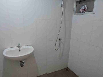 Disewakan Rumah 7C Gading Serpong