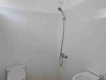 Disewakan Rumah 7C Gading Serpong