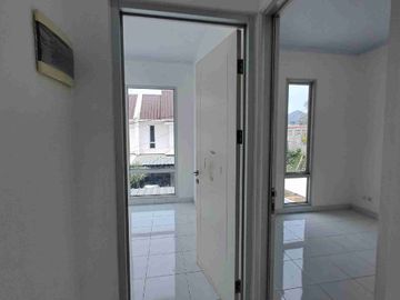 Disewakan Rumah 7C Gading Serpong