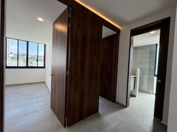 VENTA DEPARTAMENTO EN SOPHIA JURIQUILLA CUARTO PISO