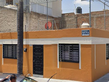 Casa en Venta en C. Artes 2654, Medrano, 44810 Guadalajara, Jal.