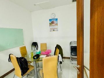 Soho Capital Office Space (139 m²) Semi Furnished, Central Park, Jakarta Barat