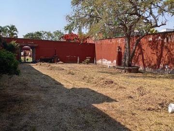 VENTA TERRENO EN LAS FINCAS, JIUTEPEC | DE 798 M² CON BARDAS | CISTERNA Y VIGILANCIA.