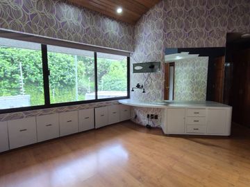 Casa en Venta en Bosques de las Lomas con Jardín