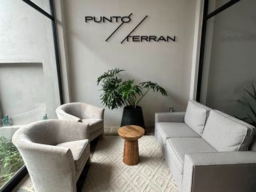 Punto Terran Departamento de Lujo Amueblado en Col. Andrade