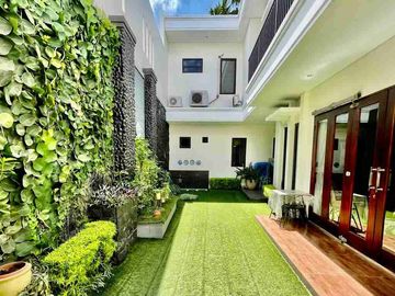 rumah terlalu mewah ada kolam renang tapi murah di duren tiga, jaksel