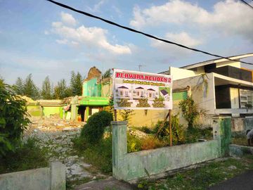 Rumah Keren Menteng Residence Lokasi Strategis Kota Medan