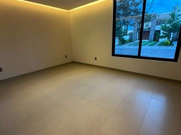 CASA EN VENTA EN LA CAMPIÑA DEL BOSQUE CLUSTER 1