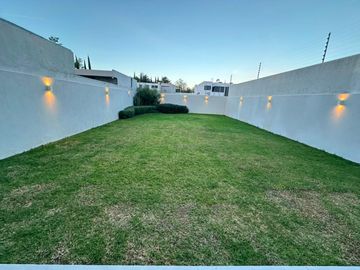 CASA EN VENTA EN LA CAMPIÑA DEL BOSQUE CLUSTER 1