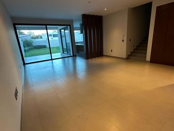 CASA EN VENTA EN LA CAMPIÑA DEL BOSQUE CLUSTER 1