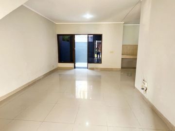S758 Jual Cepat Rumah Murah di Premier Riviera Jatinegara Jakarta Timur